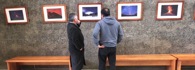 Exposición fotográfica muestra el esplendor del volcán Villarrica 4 EXPO ANDRES CARMONA 3p
