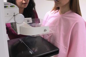 En pleno centro de Villarrica enseñarán a prevenir el cáncer de mama