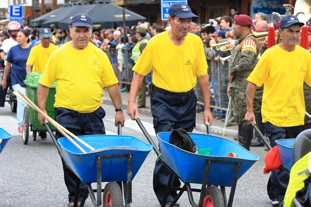 desfile comunitario 9