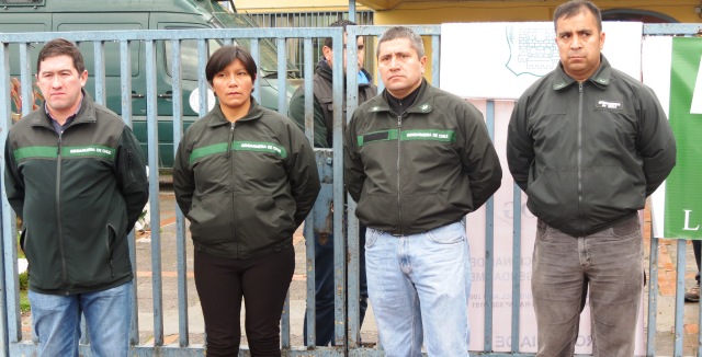 Con inflexible movilización Gendarmes de cárcel de Villarrica piden mejores condiciones laborales 4 PARO GENDARMES 2p