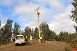 CGE: 3 mil clientes se encuentran sin suministro eléctrico en la zona lacustre - Red Informativa