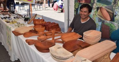 Continúan las Ferias en Villarrica: Emprendedores locales maravillan con sus productos