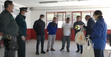Internos del Centro de Detención Preventiva de Villarrica recibieron Implementación Deportiva
