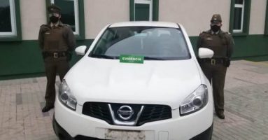 Carabinero en su día libre separó riña y recuperó vehículo y patentes robadas