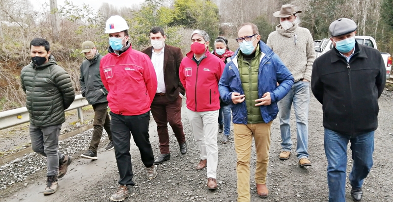 Subsecretario de Obras Públicas y alcalde Pablo Astete inspeccionan ruta Segunda Faja - Red Informativa