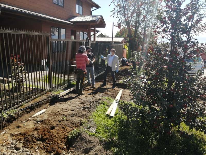 Municipalidad ejecuta nuevas veredas en calle Anfión Muñoz de Villarrica - Red Informativa