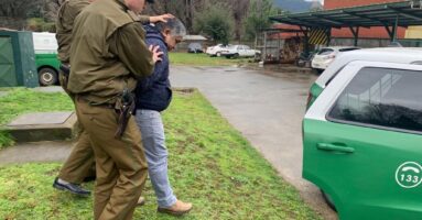 Imputado de femicidio se entregó en el retén de carabineros de Coñaripe