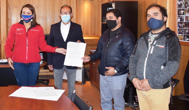 Agrupaciones folclóricas de Villarrica reciben Fondo Social Presidente de la República - Red Informativa