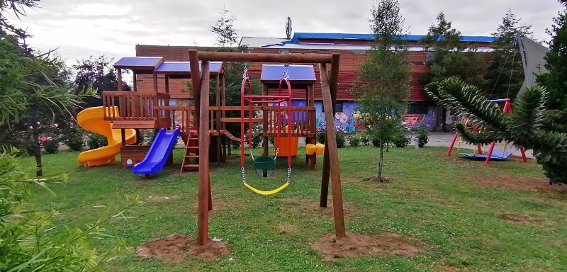 Plaza Cívica cuenta con hermosos juegos para niños y niñas - Red Informativa