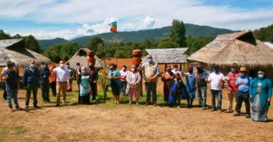 Director Nacional de CONADI entrega apoyo a la Agrupación Aldea Intercultural de Chaura