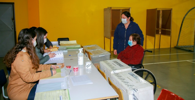 Elecciones 2021: Proceso electoral de Constituyentes, Gobernadores, Alcaldes y Concejales se desarrolló con normalidad en Villarrica - Red Informativa