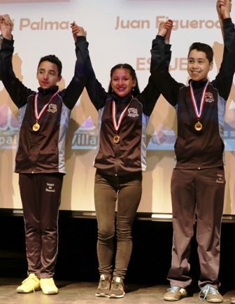 Estudiantes de enseñanza media de establecimientos municipales participan de Concurso de ensayo: “El deporte y la salud en los tiempos actuales” - Red Informativa