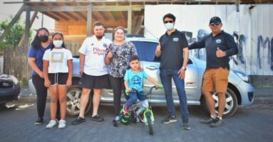 Automotora Toltén regaló bicicletas a niños en esta navidad