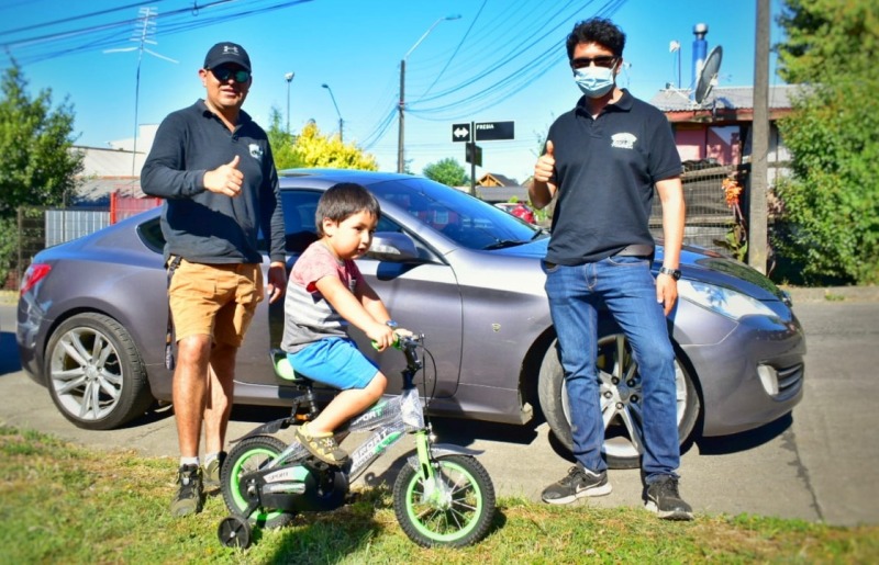 Automotora Toltén regaló bicicletas a niños en esta navidad - Red Informativa