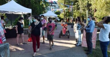En Costanera de Villarrica, inauguran Paseo Ruta Lacustre con variedad de productos hechos en forma artesanal
