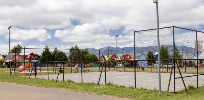 Alcalde Germán Vergara visita multicanchas para futuros proyectos en recintos deportivos - Red Informativa