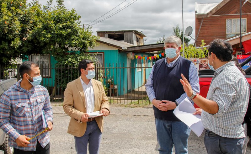 Alcalde Germán Vergara visita multicanchas para futuros proyectos en recintos deportivos - Red Informativa