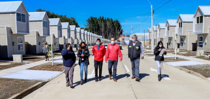 110 familias del Comité de Vivienda Rukapellan de Villarrica reciben su casa propia - Red Informativa
