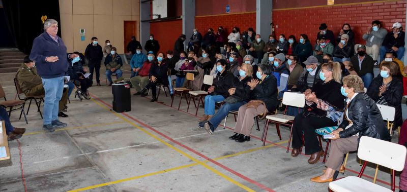 Vecinos de Collico manifestaron problemas y el Municipio ofreció soluciones - Red Informativa