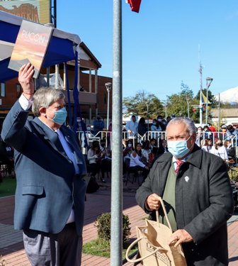 Solemne Te Deum y muy premiado estuvo el desfile Aniversario 470 de Villarrica - Red Informativa