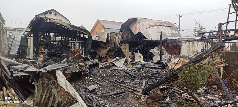 VILLARRICA: 7 viviendas destruidas en dos incendios simultáneos - Red Informativa