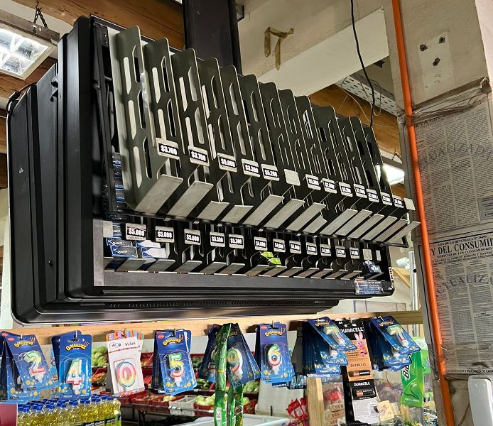 Solitario ladrón efectúa millonario robo en supermercado de Curarrehue - Red Informativa