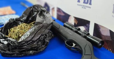 Decretan prisión preventiva para uno de los seis detenidos en masivo allanamiento de la PDI en Villarrica