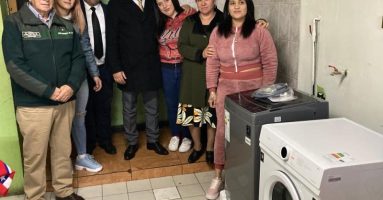Internas de la Cárcel de Villarrica reciben lavadora y secadora de parte de la capellanía evangélica