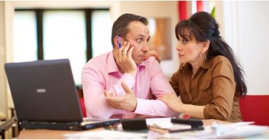 Cuando el dinero no alcanza: 4 tips de la Biblia para cuidar su bolsillo