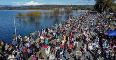“Cueca Más Larga de Chile” en Villarrica rompe el récord de asistencia de su primer año