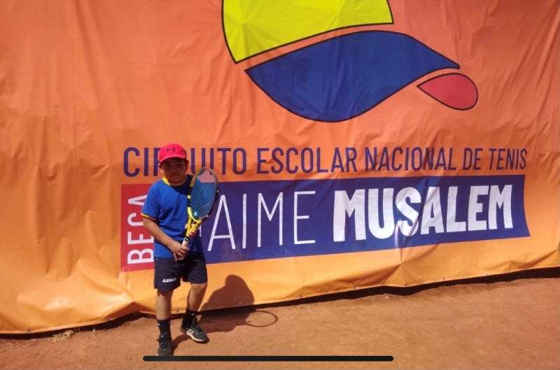 El pequeño gigante del tenis puconino 1 El pequeño gigante del tenis puconino - Red Informativa