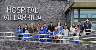 Estudiantes de Villarrica visitaron obra del nuevo hospital para conocer servicios y accesibilidad para personas con discapacidad
