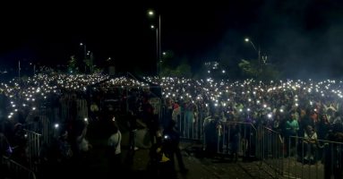 30 mil personas celebraron el nuevo año en la Costanera de Villarrica junto a la Sonora Palacios Jr. y novedoso Show de Drones