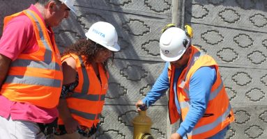 Aguas Araucanía formará inspectores vecinales en alcantarillado, grifos y medidores