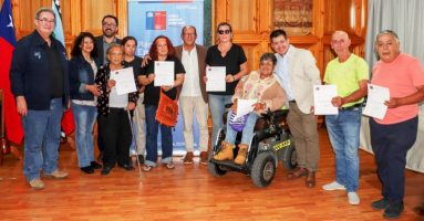 MINVU entrega 45 subsidios de arriendo en Villarrica para adultos mayores y personas en situación de discapacidad