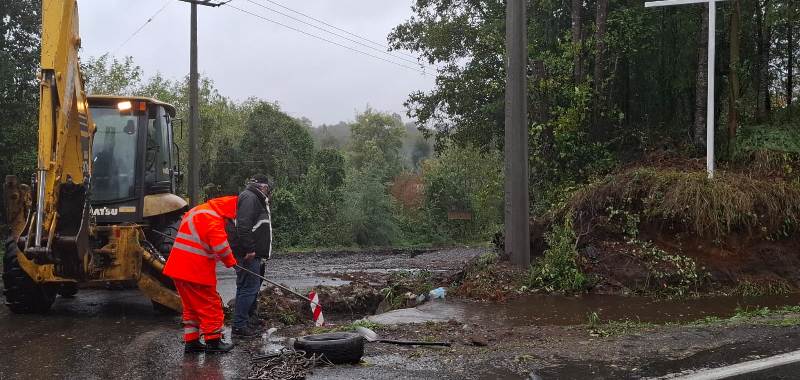 Reunión de emergencia en Villarrica por fuertes lluvias que afectan a la zona - Red Informativa