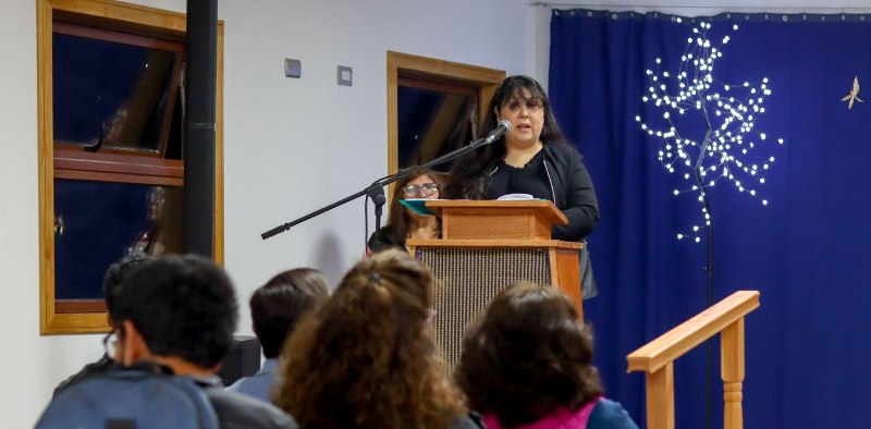 Docente de Villarrica presenta su nueva novela - Red Informativa