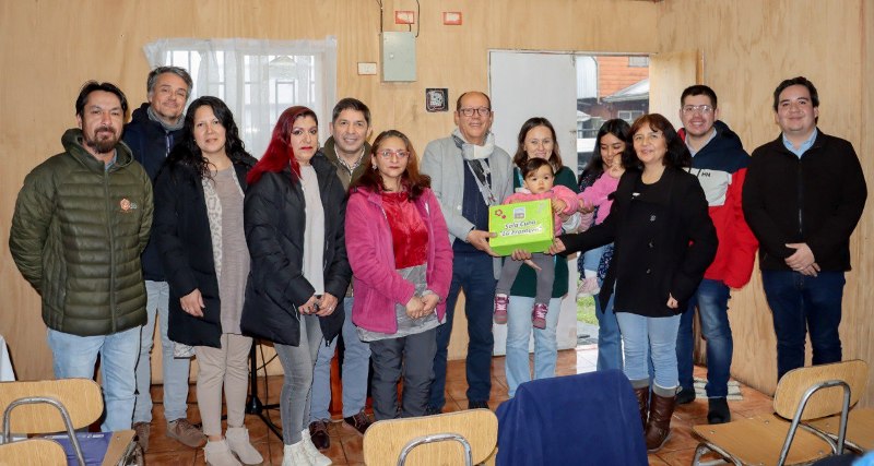 Vecinos y autoridades trabajan juntos en mejoramiento de plazas