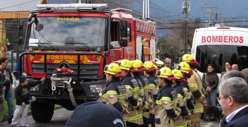 Bomberos de Pucón cuenta con nuevo carro para combate de incendios forestales - Red Informativa