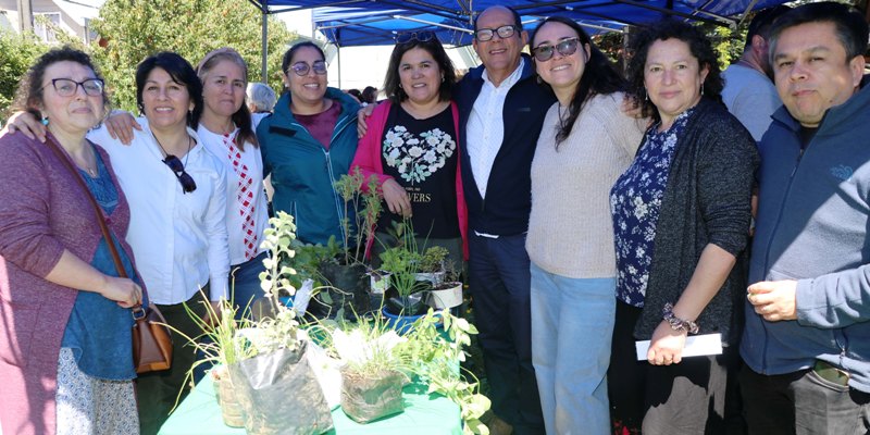 Encuentro de huertos urbanos destacó la producción sustentable y el trabajo comunitario en Villarrica 1 Encuentro de huertos urbanos destacó la producción sustentable y el trabajo comunitario en Villarrica - Red Informativa