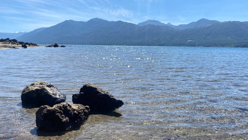 Playa Blanca de Caburgua luce un nuevo y universal acceso peatonal 1 Playa Blanca de Caburgua luce un nuevo y universal acceso peatonal - Red Informativa