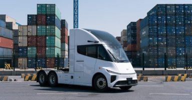 100% eléctrico: Llega a Chile el camión de largo alcance más moderno del mundo