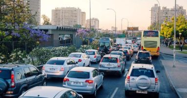 Fin de semana largo: Consejos para una conducción automovilística segura en carretera