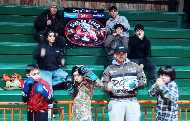 Escolares y Juveniles del Club Deportivo Raúl “Perro” Acuña triunfan en Malalhue 1 Escolares y Juveniles del Club Deportivo Raúl “Perro” Acuña triunfan en Malalhue - Red Informativa