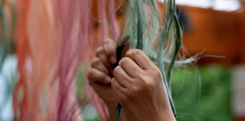 Abiertas las postulaciones a la 3ª edición del curso gratuito de gestión cultural y artesanía dirigido a mujeres artesanas del textil de Loncoche, Villarrica y Pucón 1 Abiertas las postulaciones a la 3ª edición del curso gratuito de gestión cultural y artesanía dirigido a mujeres artesanas del textil de Loncoche, Villarrica y Pucón - Red Informativa
