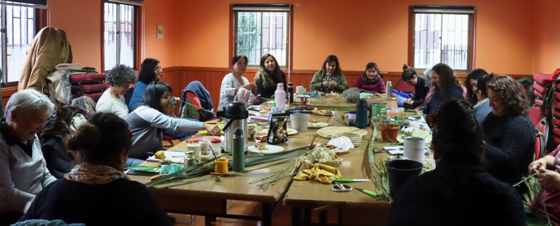 Más de 1500 personas inician Talleres Laborales 2025 en Villarrica 1 Más de 1500 personas inician Talleres Laborales 2025 en Villarrica - Red Informativa